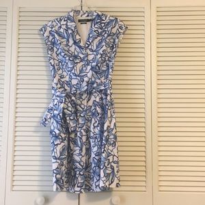 Lauren s6 blue & white floral dress w pockets